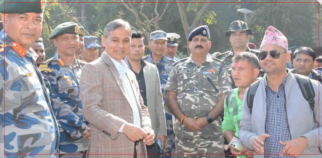   गृहमन्त्री अर्यालद्वारा गौरीफन्टा नाकाको निरीक्षण