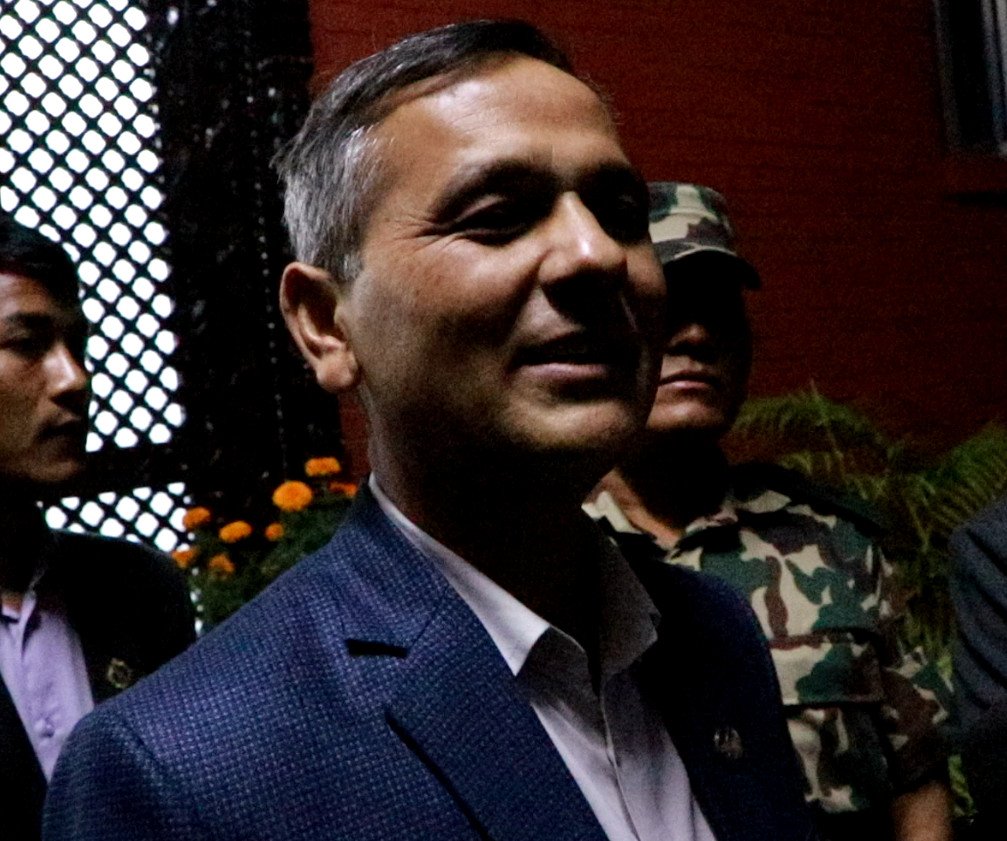   गिरिबन्धु टी-स्टेट जग्गा प्रकरणको फाइल खोल्न गृहमन्त्रीद्वारा उजुरी आह्वान