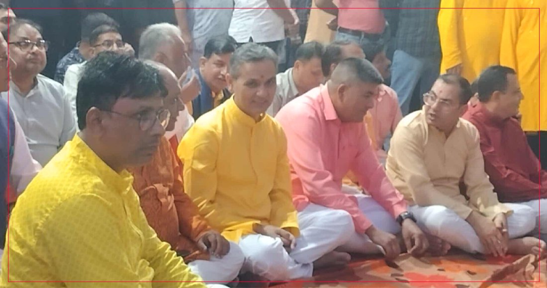   गृहमन्त्री अर्यालद्वारा छठीमाताको दर्शन