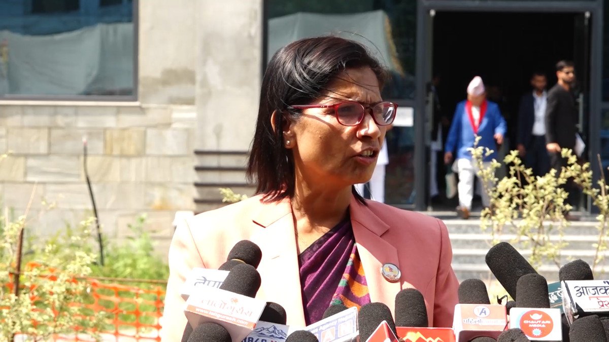 Opposition Demands Parliamentary Probe into PM's Remarks and Tax Changes