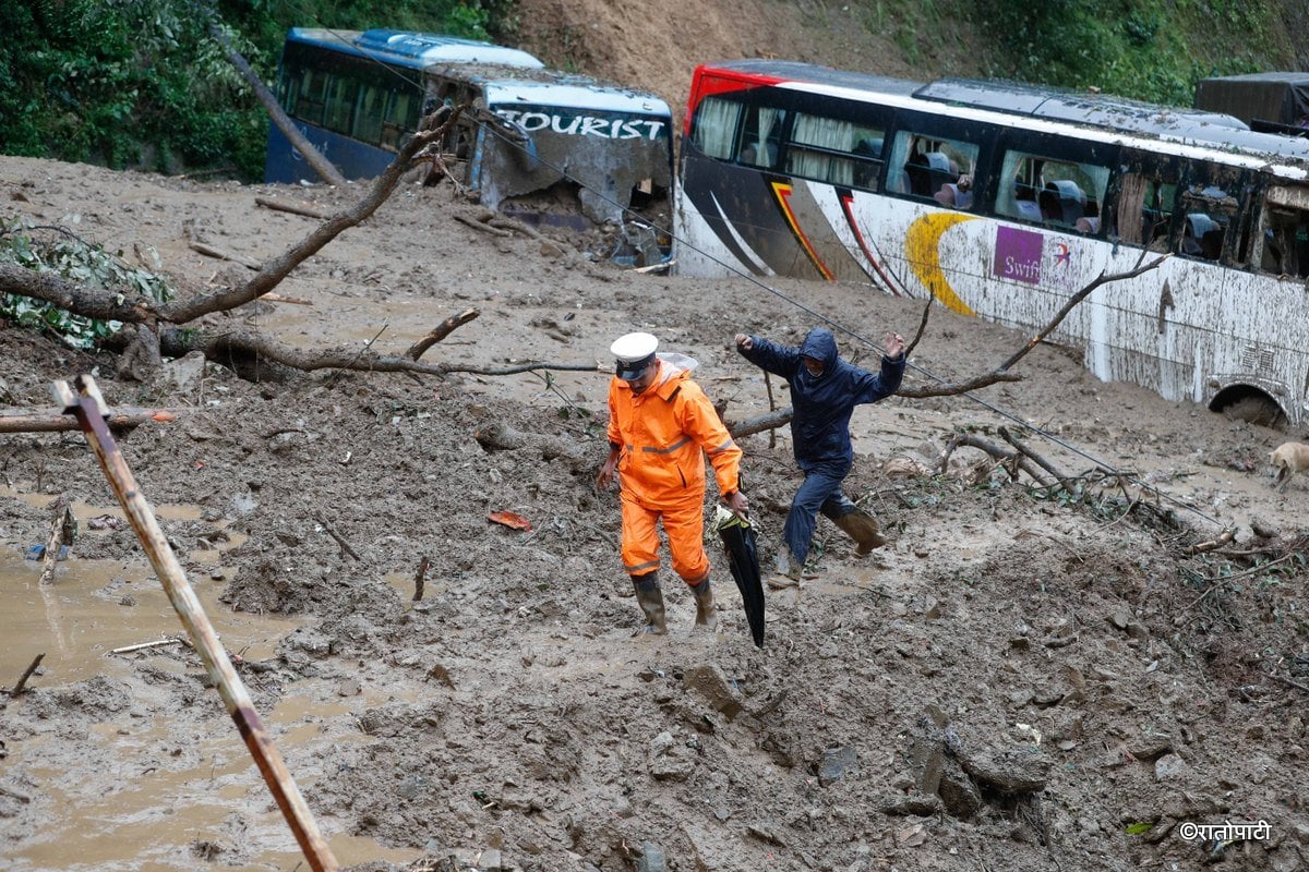 pahiro landslide (8)