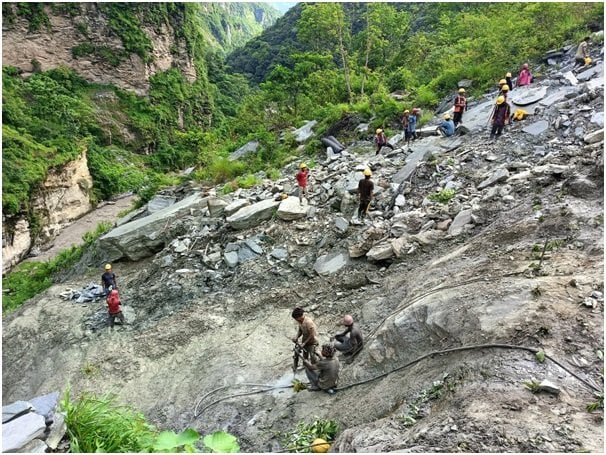 मनसुनजन्य विपद्मा परी देशभर एक सय ५० को मृत्यु