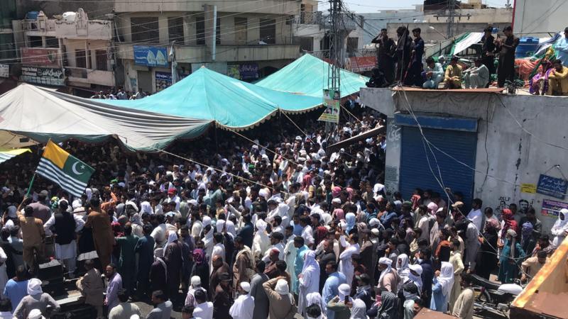 पाकिस्तान प्रशासित काश्मीरमा मूल्य वृद्धिको विरोधमा भएको प्रदर्शनमा एक प्रहरीको मृत्यु