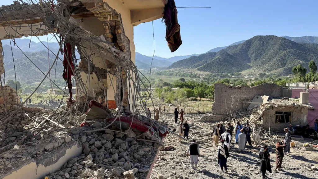 Pakistan Conducts Airstrikes and Ground Operations in Afghanistan, Resulting in Civilian Casualties