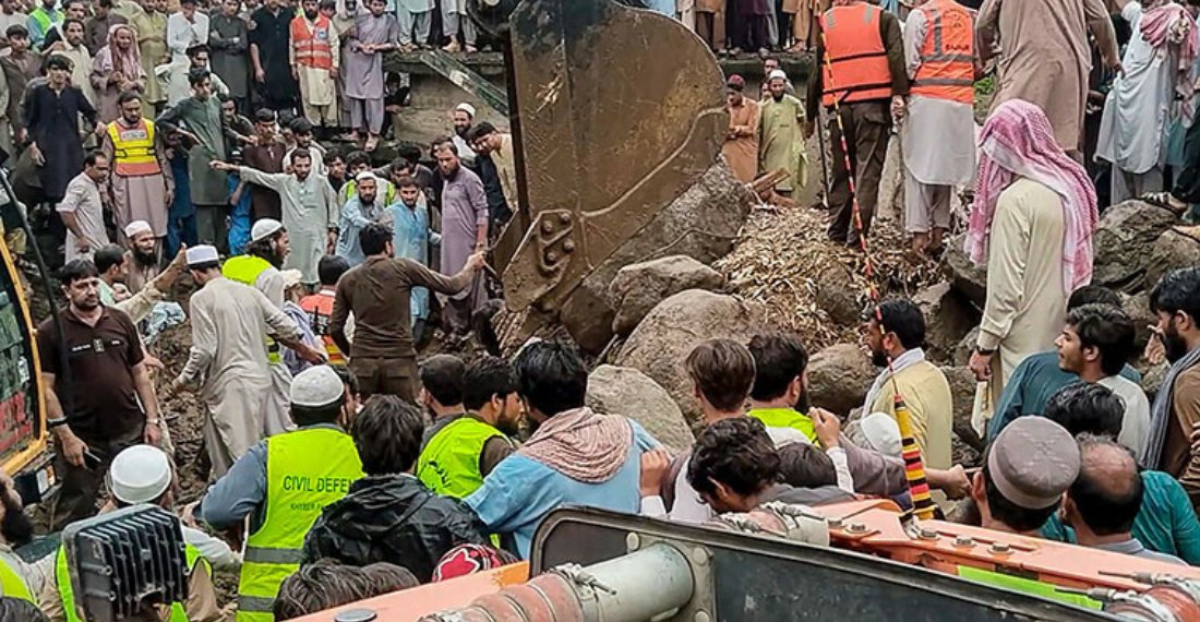   पाकिस्तानमा भारी वर्षाले निम्त्याएको बाढी र पहिरोका कारण १९९ जनाको मृत्यु