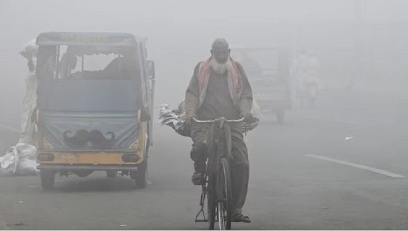 पाकिस्तानमा विषाक्त धुवाँका कारण एकै दिनमा १५ हजारभन्दा बढी सङ्क्रमित