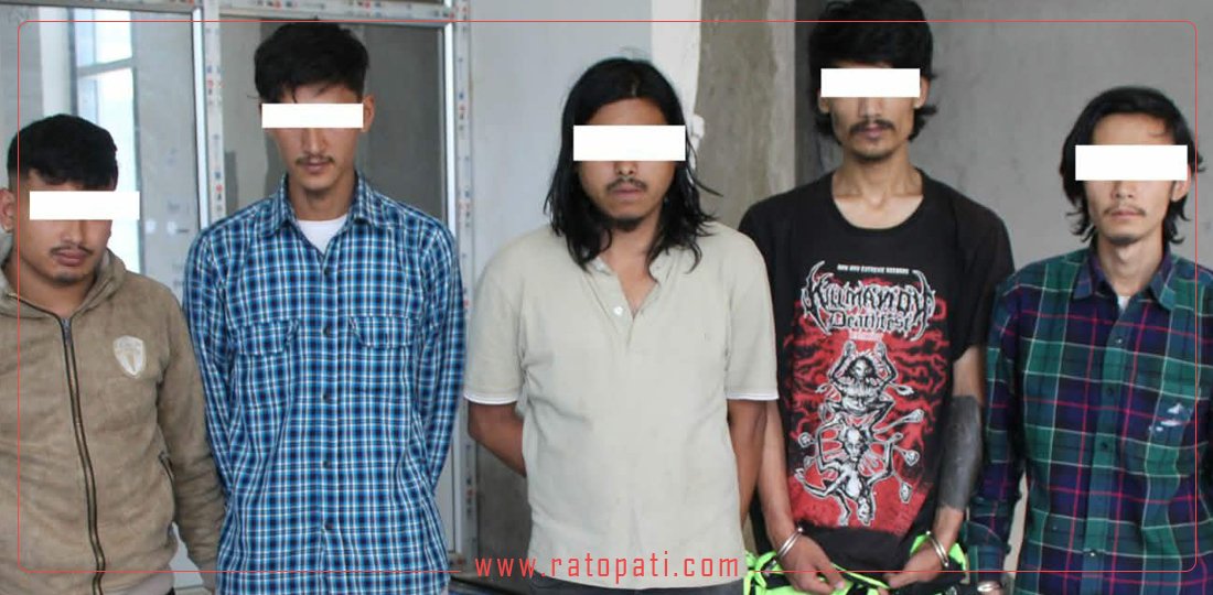 शीतल निवासबाट लुटिएको हात्तीको दाह्रासहित ५ जना पक्राउ