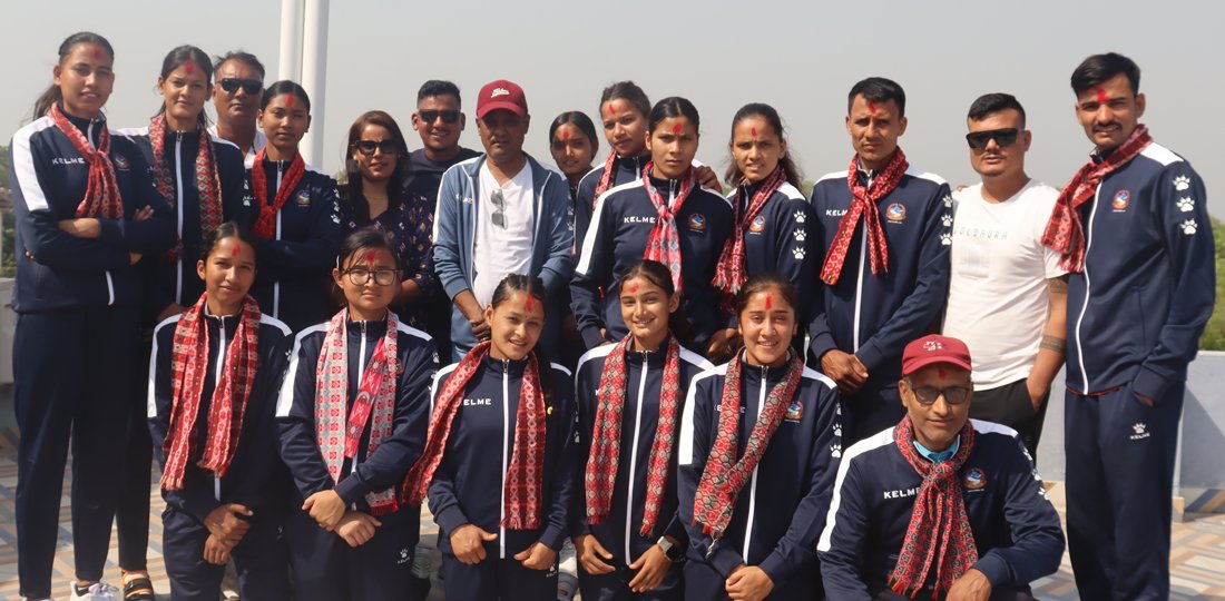 १०औँ एनभिए कप खेल्न सुदूरपश्चिमको महिला टोली काठमाडौँ प्रस्थान