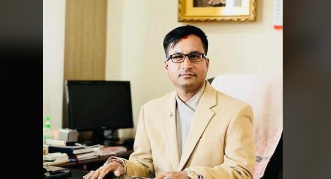  तोकिएकै मितिमा निर्वाचन सम्पन्न गराउनुको विकल्प छैन : रुपेश पाण्डेय