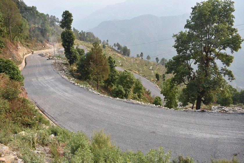 माझफाँट–लेकफाँट सडक कालोपत्र