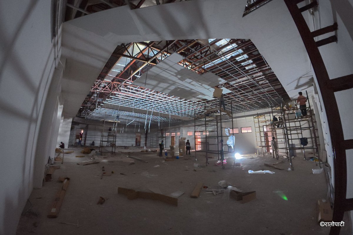 Parlaiment building Hall (2)