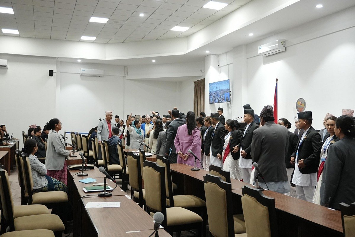 Parliament _-723
