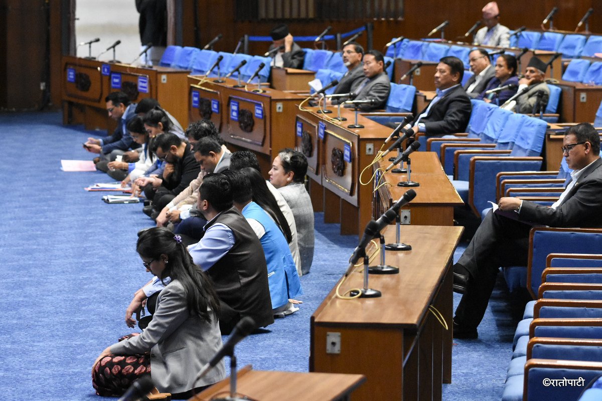 parliament meeting (15)