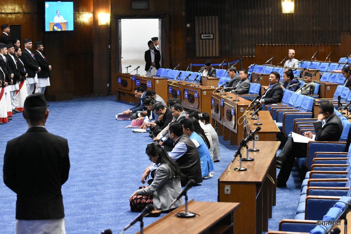 parliament meeting (18)
