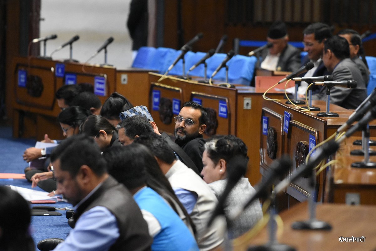 parliament meeting (20)