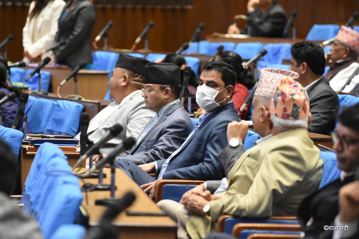 parliament meeting (9)