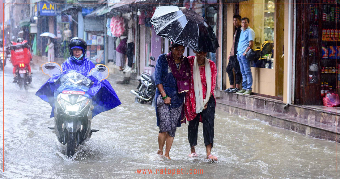   जलमग्न बन्यो पाटन दरबार क्षेत्र जाने बाटो