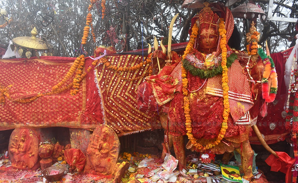 अवरुद्ध सडक खण्ड खुलेपछि पाथीभरामा तीर्थयात्रीको चहलपहल