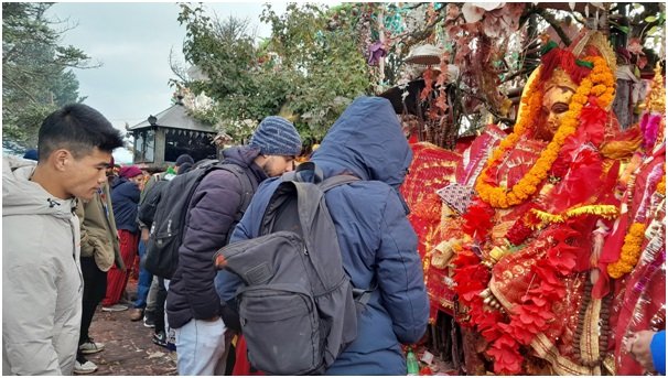 पाथीभरामा भक्तजनले चढाए १५ महिनामा ९८ तोला सुन