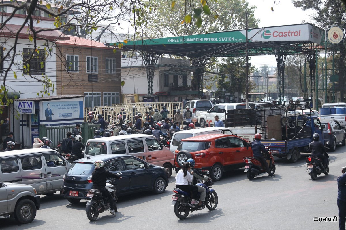 Petrol Pump (3)