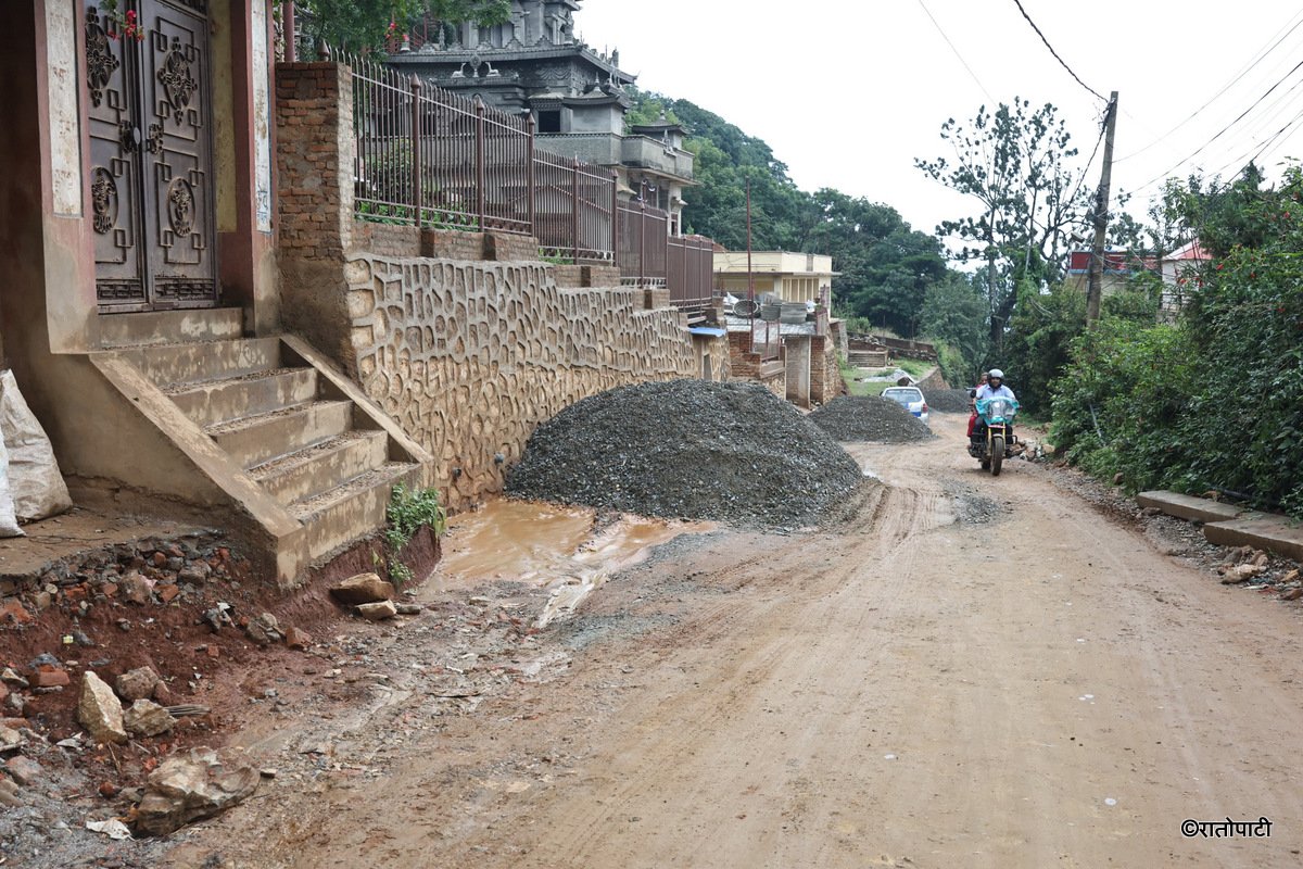 Pharping-Hetauda road (31)
