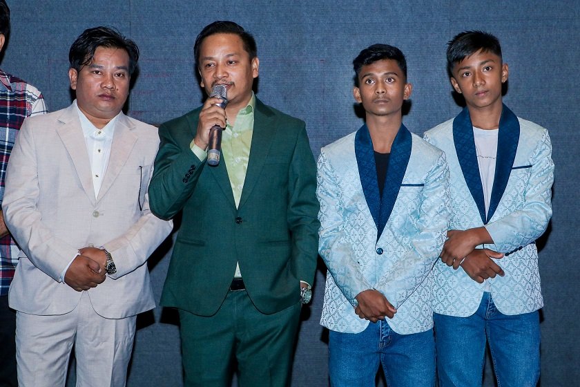   बालगायक अशोक दर्जीको जीवनीमा बन्यो चलचित्र ‘मन बिनाको धन’