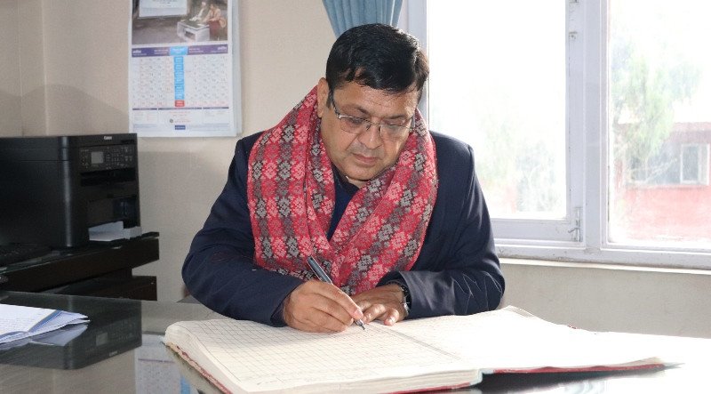 सहकारी विभागको रजिस्ट्रारमा घिमिरे नियुक्त