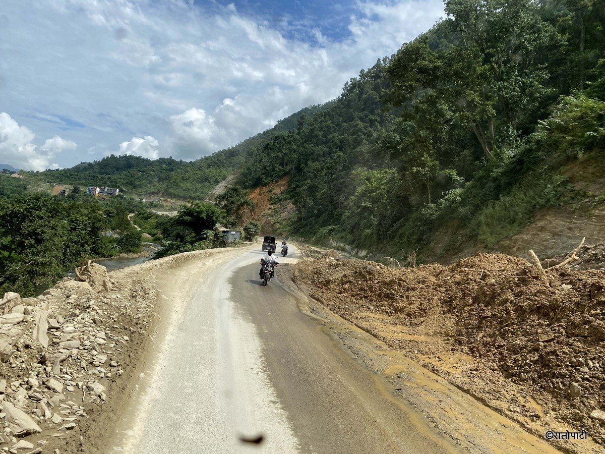 pokhara muglin road (1)