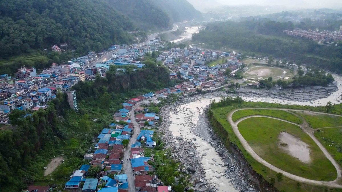 Pokhara sukumbasi basti_Nepal photo library1