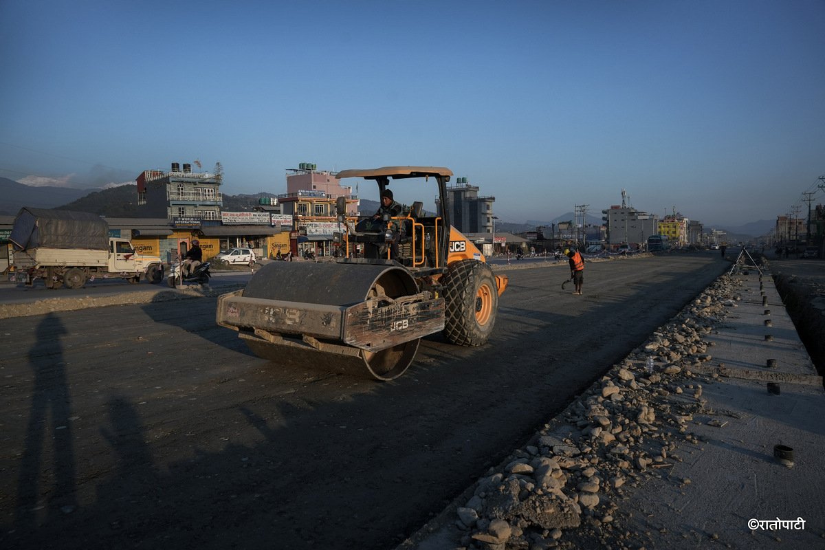 Pokhara_Road (13)