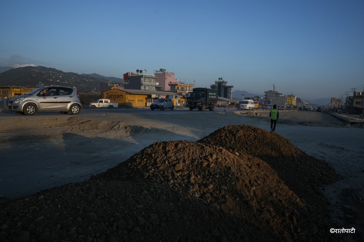 Pokhara_Road (16)