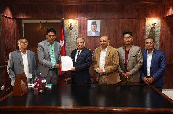   प्रधानमन्त्रीसँग भुटानी शरणार्थीको अधिकार रक्षाका लागि आग्रह