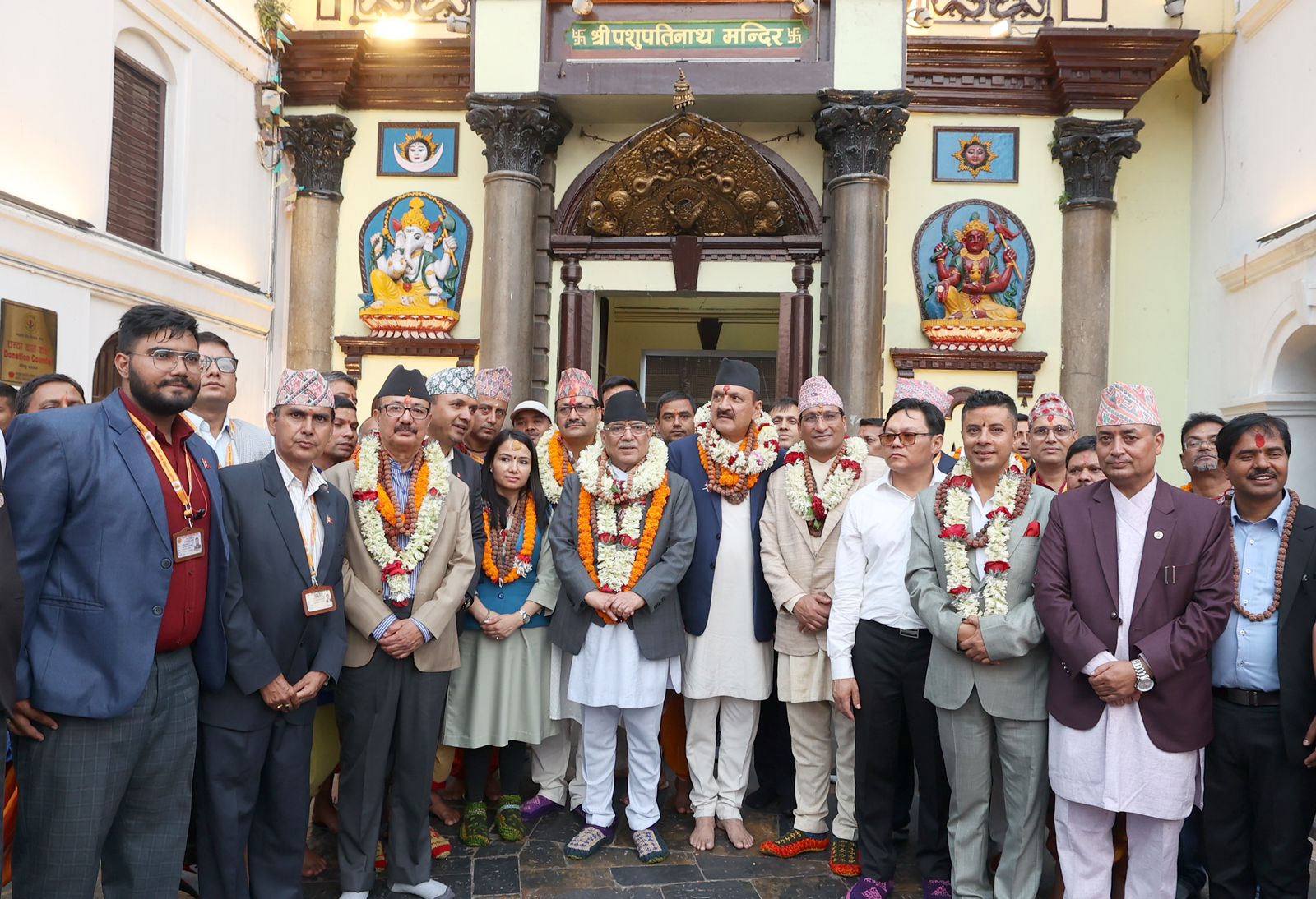 prachanda pashupati (4)