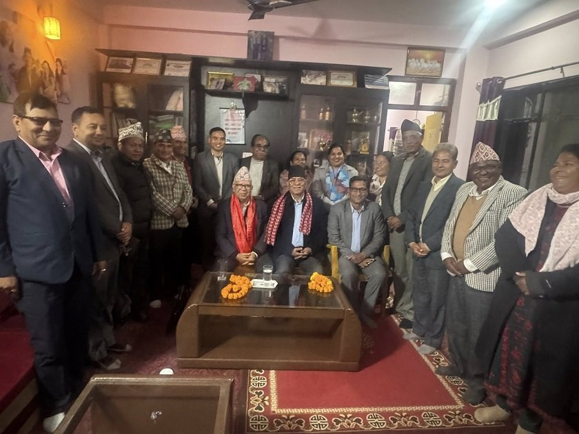   दलको नेता छलफलबाटै टुङ्ग्याउन नेकपा कर्णालीका सांसदलाई प्रचण्डको निर्देशन
