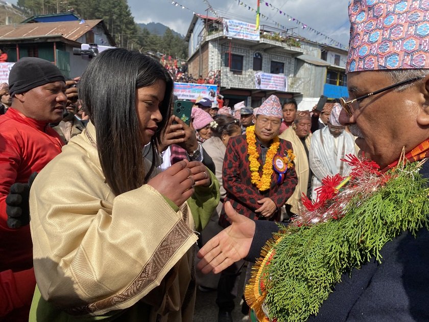 अध्यक्ष दाहालद्वारा  सहिद धनरुपा स्मृति पार्क उद्घाटन