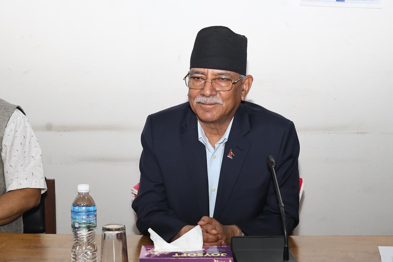 सरकार समस्याको समाधानतर्फ नगई उल्टै जटिलता बढाउने दिशामा गयो : प्रचण्ड