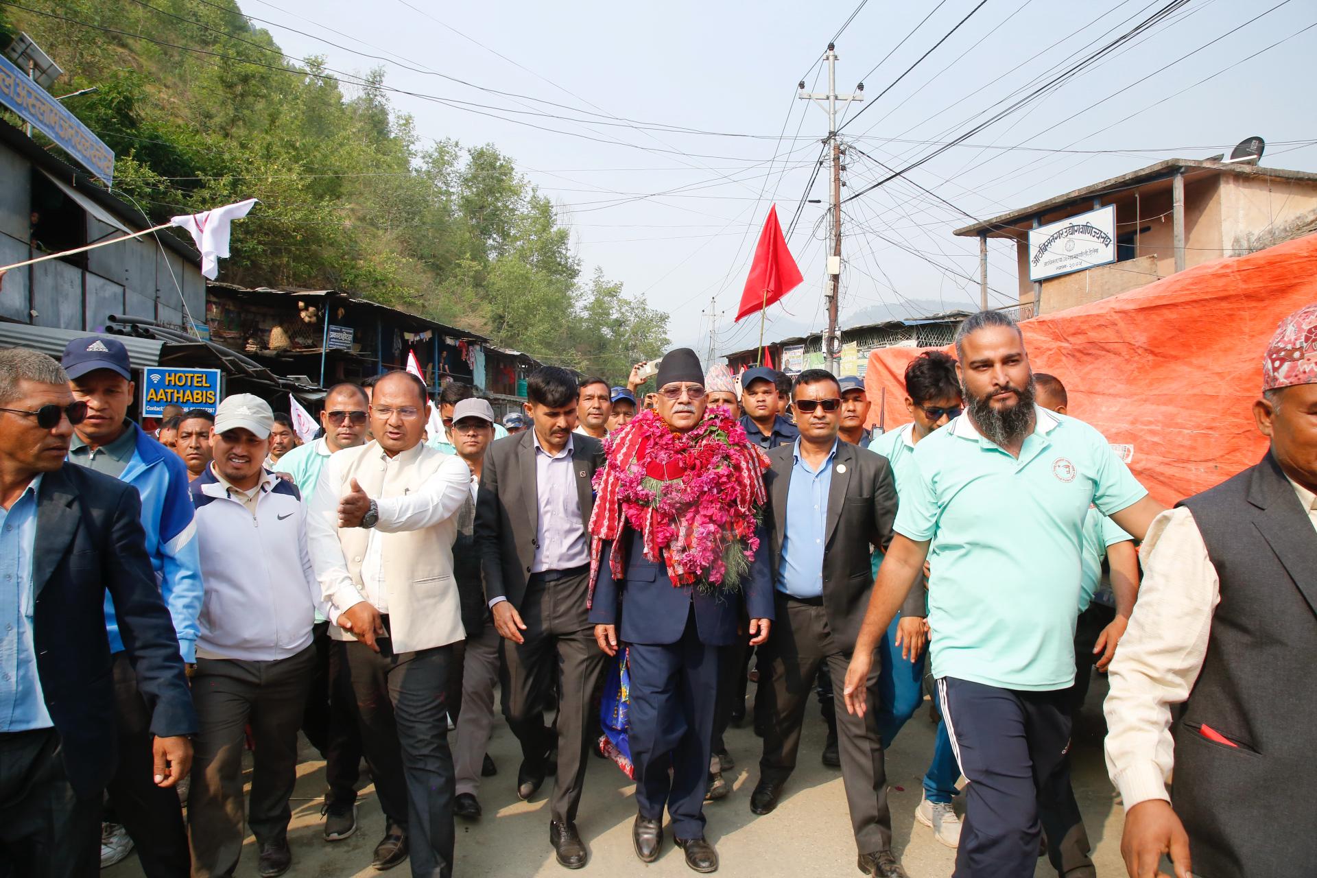   माओवादीको अभियानमा महासचिवसम्मका नेता मात्रै समेटिए