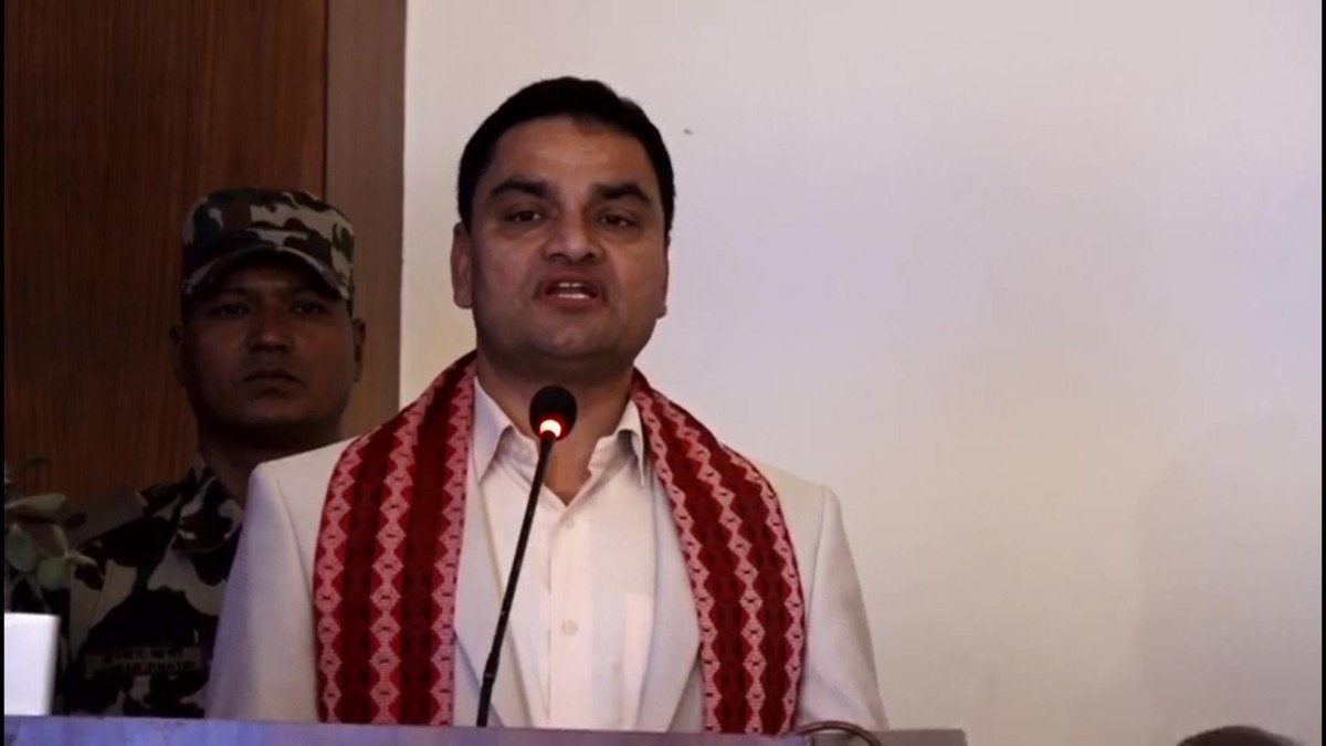   सरकारले जनशक्ति स्वीकृति नदिएको स्वास्थ्यमन्त्री पौडेलको गुनासो