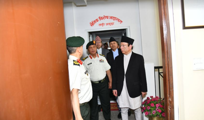   प्रधानन्यायाधीश पुगे सैनिक विशेष अदालत