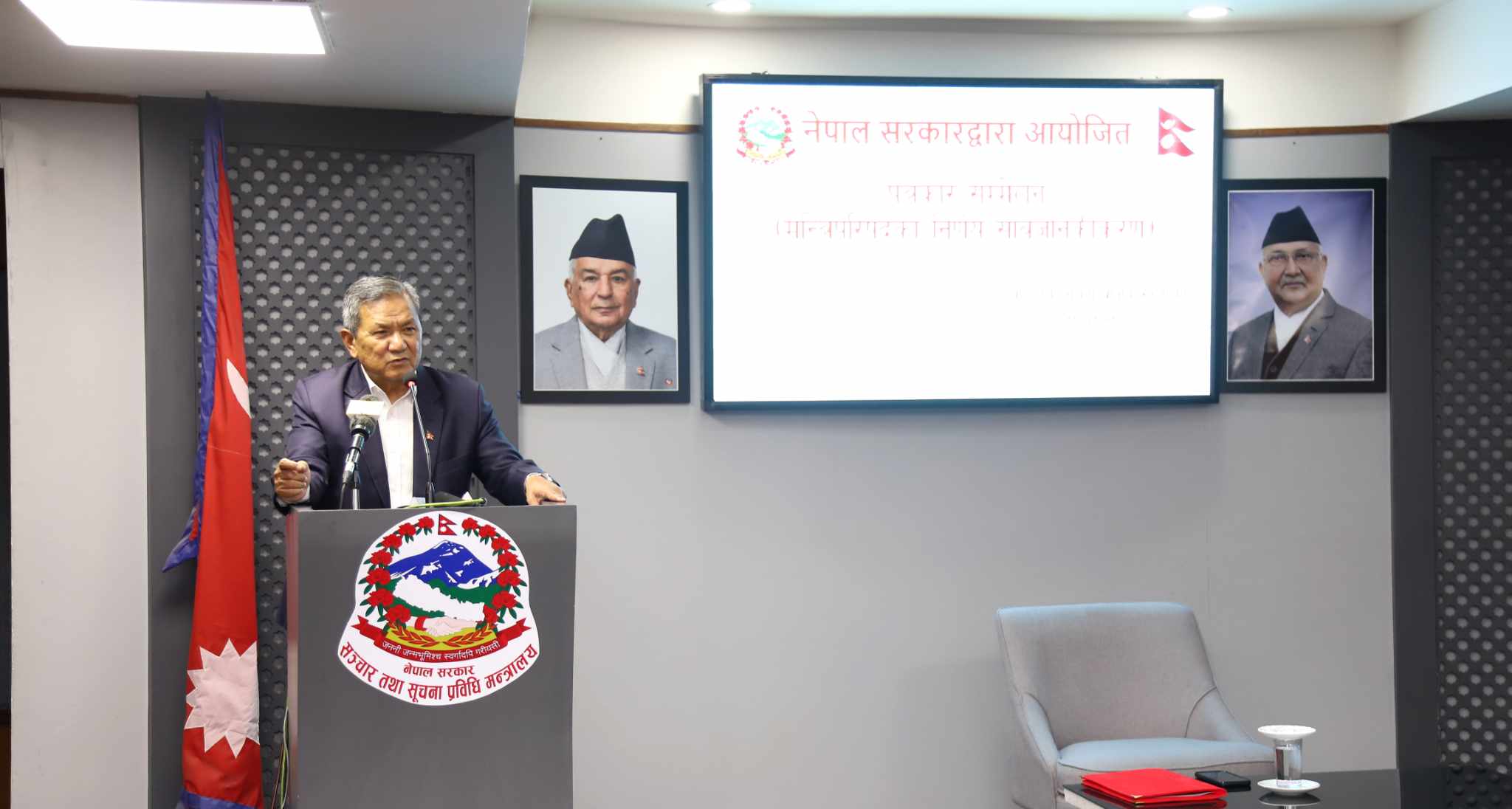 एमालेको झोलामा राष्ट्रवाद छ : गुरुङ