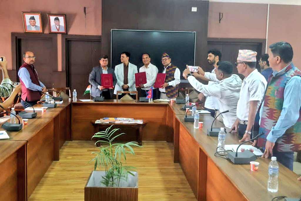   नेपाल र भारतबीच चारवटा परियोजनाको समझदारी पत्रमा हस्ताक्षर