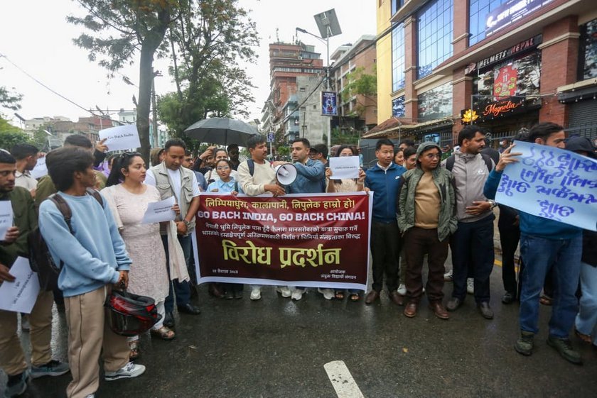 Protest about lipulake_NPL (11)