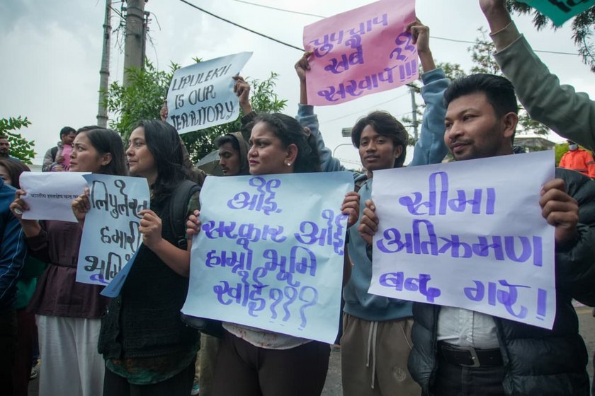 Protest about lipulake_NPL (9)