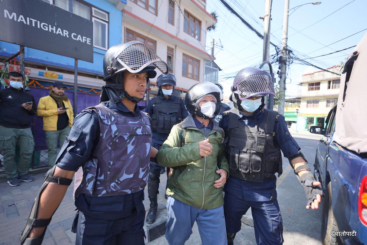 protester arrest (4)