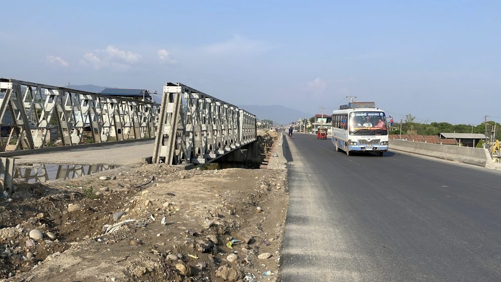   नारायणघाट–बुटवल सडकः पूर्वी खण्डका पुल निर्माण सम्पन्न