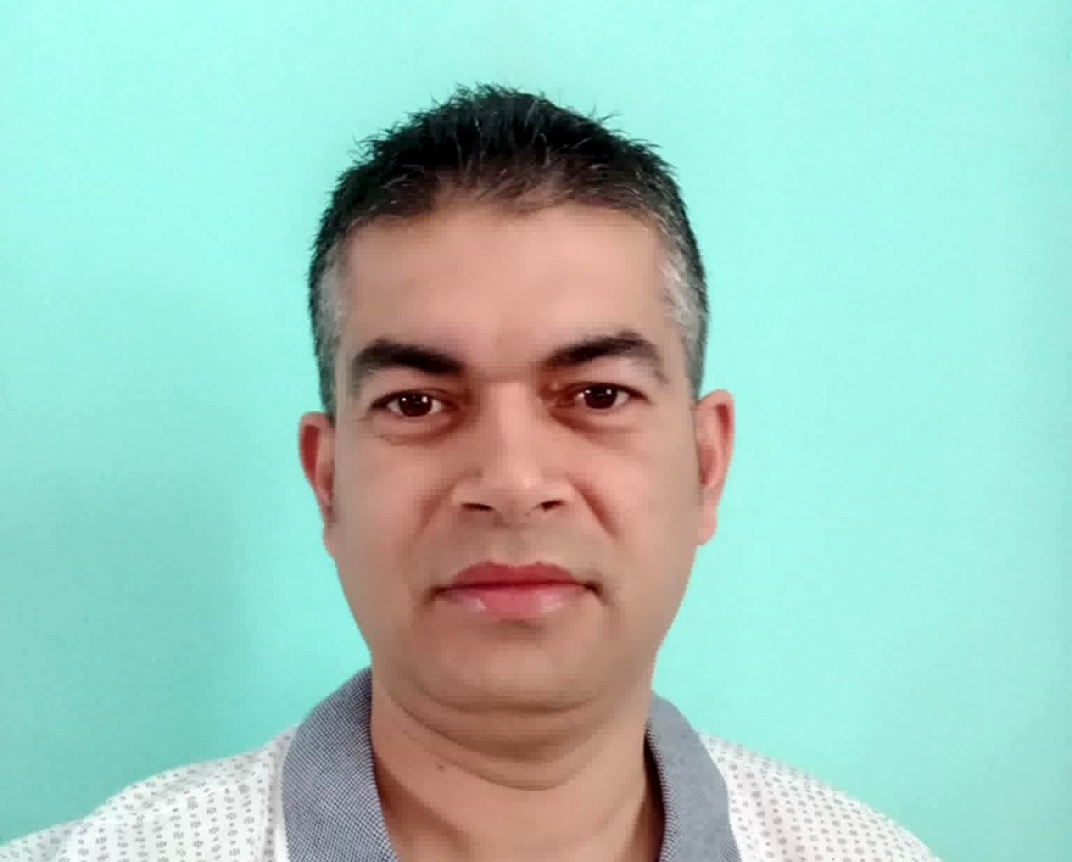   कविता: सञ्जालको लतमा भनूँ कि कुलतमा