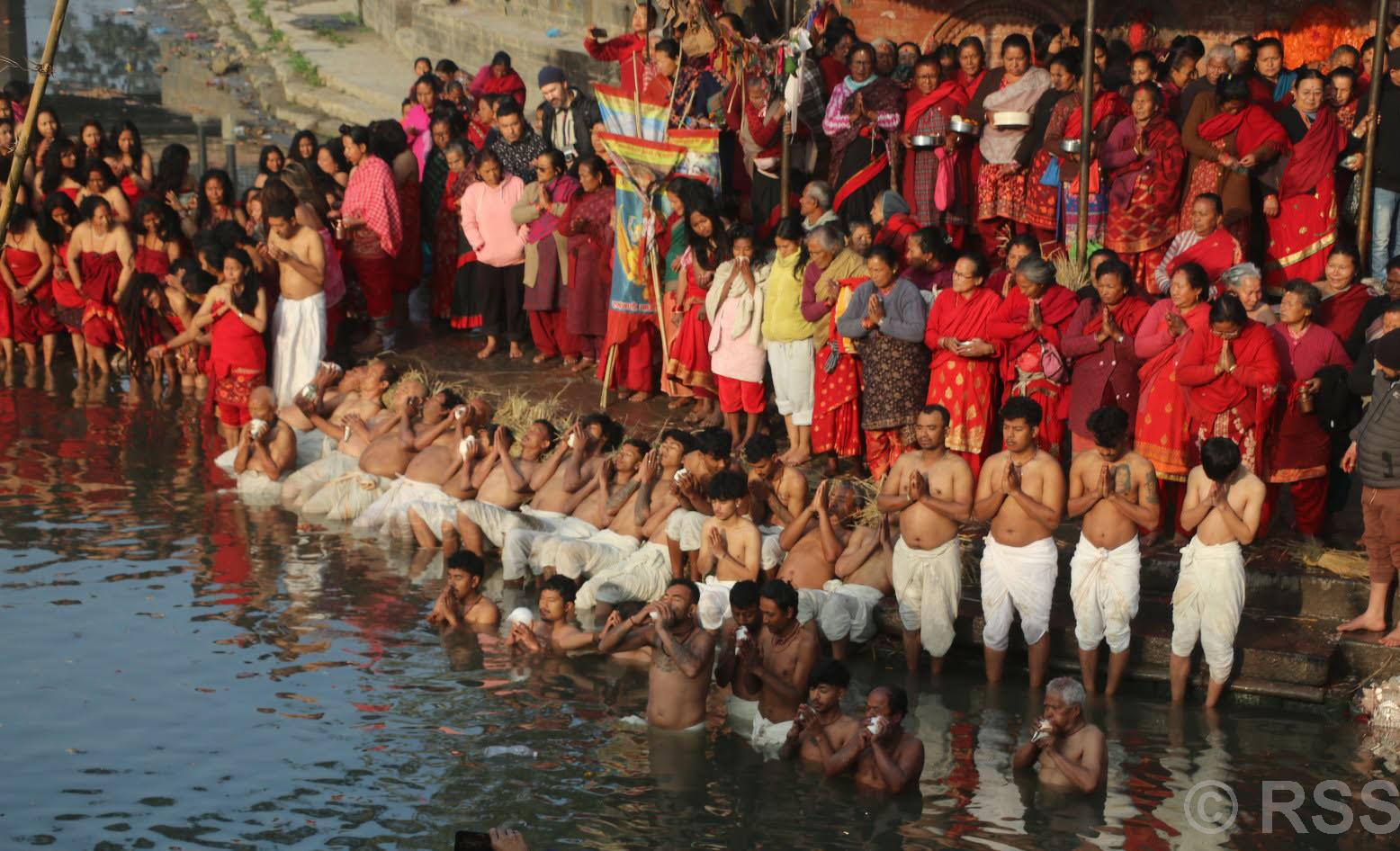 आठौँ शताब्दी पुरानो एकमहिने माधवनारायण मेला त्रिवेणीधाममा सम्पन्न