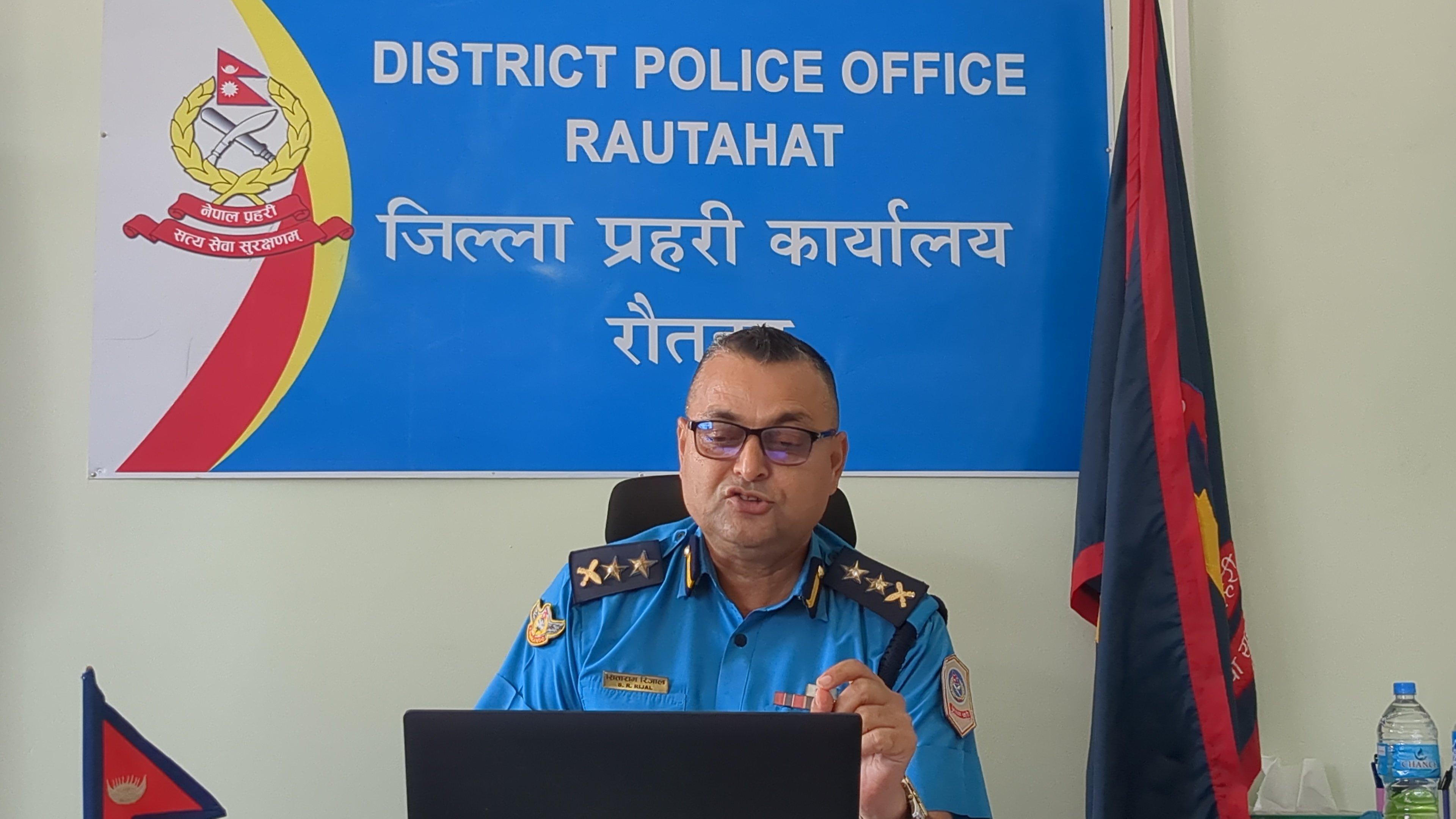 रौतहट प्रहरीको वार्षिक उपलब्धि : ६ करोडको तस्करीका सामान बरामद, ४४८ फरार प्रतिवादी पक्राउ