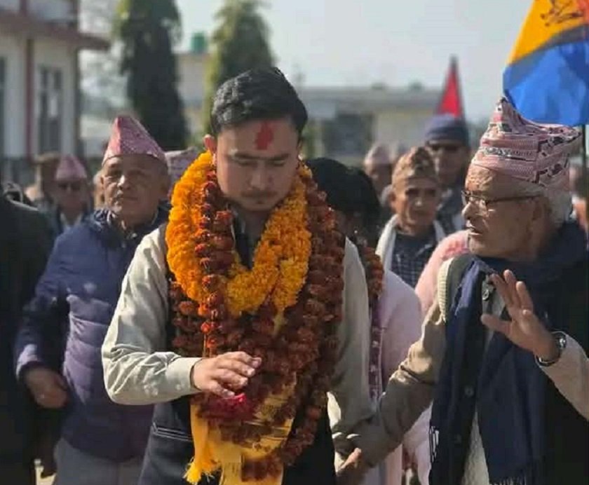   सुर्खेत–१ : जेनजी अभियान्ता रविकिरण हमालले दर्ता गराए उम्मेदवारी