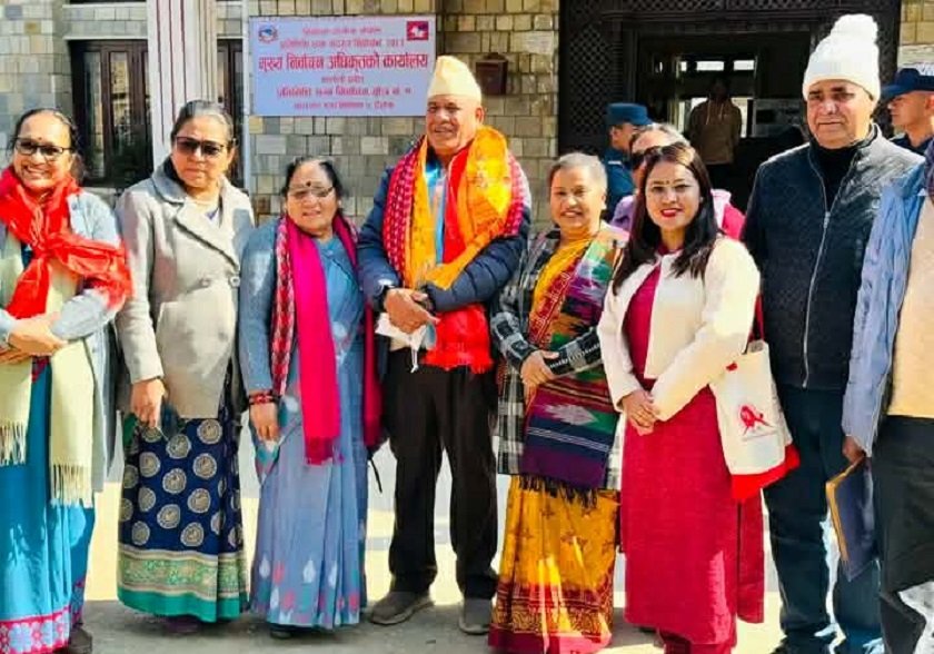   दैलेख-१ बाट एमालेका रविन्द्रराज शर्माले दर्ता गराए उम्मेदवारी